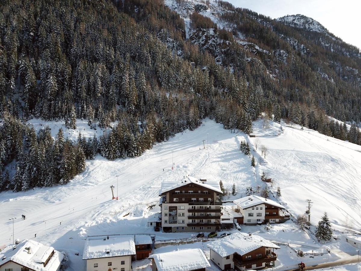 Aktivhotel Feichtner Hof Kaunertal Exteriér fotografie